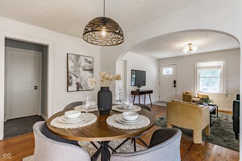 Dining room at 1402 N Grant Avenue, Indianapolis, IN