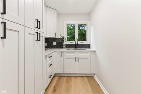 Photo of 10924 Thunderbird Drive, Carmel, IN