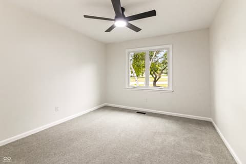 Photo of 10924 Thunderbird Drive, Carmel, IN