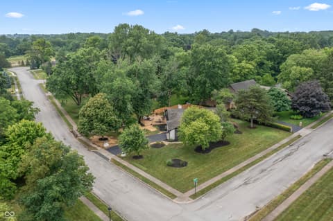 Photo of 10924 Thunderbird Drive, Carmel, IN