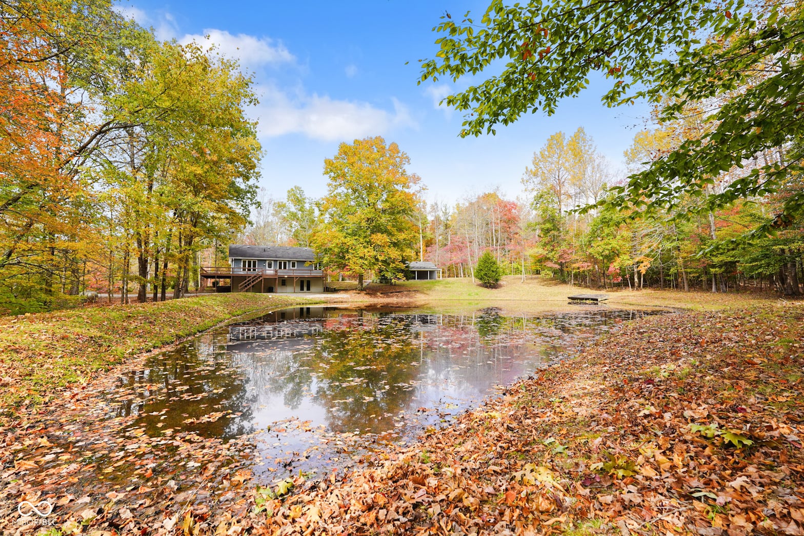 Photo of 2275 Twinlake Drive, Morgantown, IN