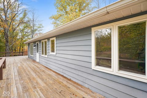 Photo of 2275 Twinlake Drive, Morgantown, IN