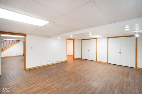 Photo of 2275 Twinlake Drive, Morgantown, IN