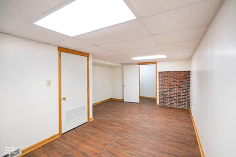 Photo of 2275 Twinlake Drive, Morgantown, IN