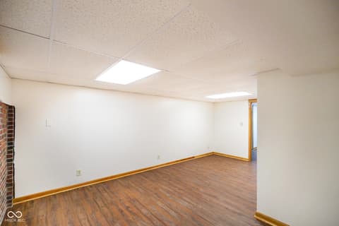 Photo of 2275 Twinlake Drive, Morgantown, IN