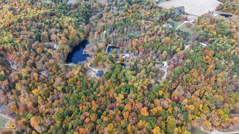 Photo of 2275 Twinlake Drive, Morgantown, IN