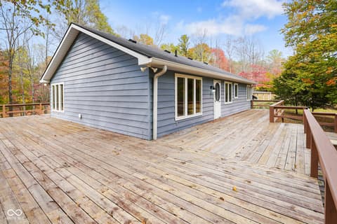 Photo of 2275 Twinlake Drive, Morgantown, IN