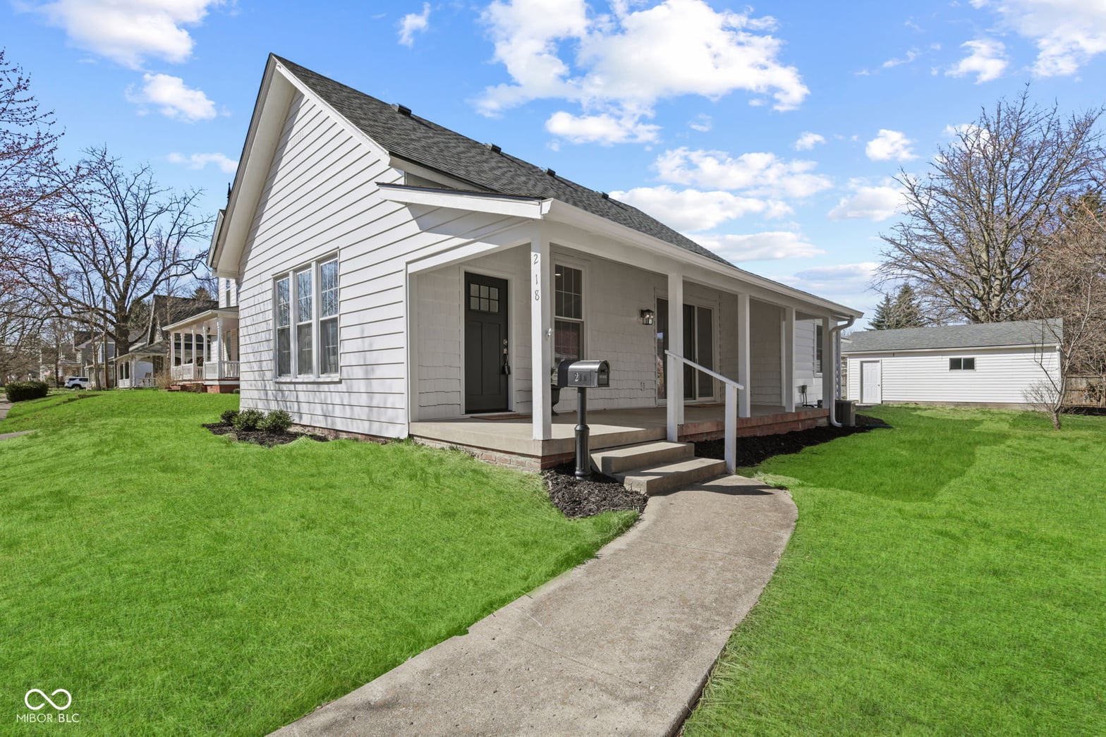 Photo of 218 Walnut Street, Greenfield, IN