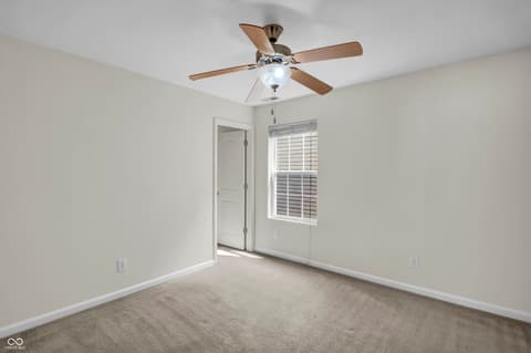 Photo of 2542 Middle View Drive, Columbus, IN
