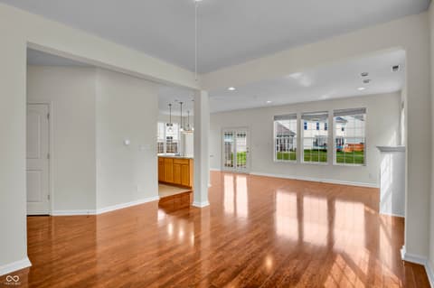 Photo of 2542 Middle View Drive, Columbus, IN