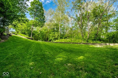 Photo of 12222 Castle Court, Carmel, IN