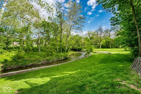 Photo of 12222 Castle Court, Carmel, IN
