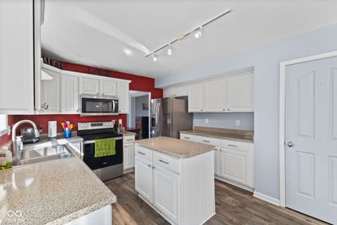 Photo of 628 Prince Drive, Greenwood, IN
