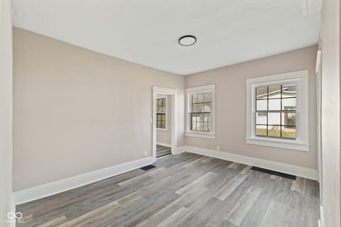 Photo of 320 Lockerbie Street, Mooresville, IN