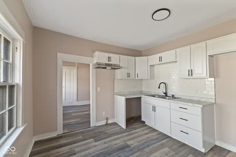 Photo of 320 Lockerbie Street, Mooresville, IN