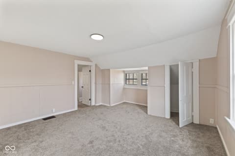 Photo of 320 Lockerbie Street, Mooresville, IN