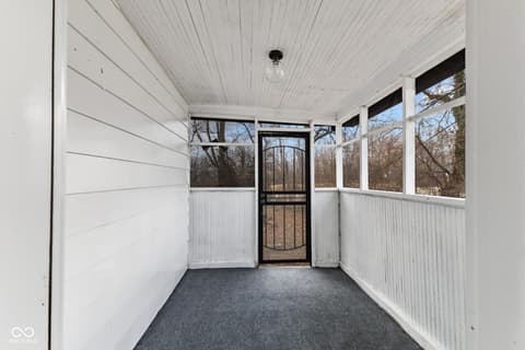 Photo of 320 Lockerbie Street, Mooresville, IN