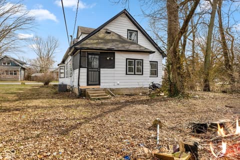 Photo of 320 Lockerbie Street, Mooresville, IN