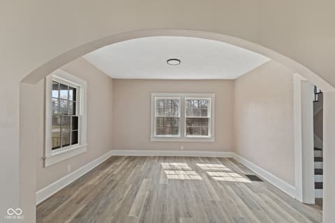 Photo of 320 Lockerbie Street, Mooresville, IN