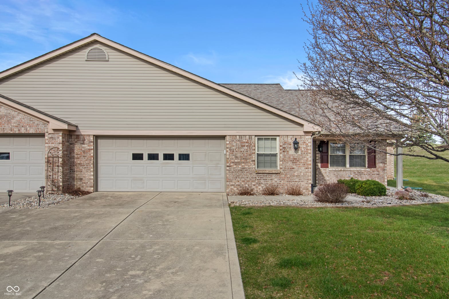Front exterior at 88 W Wind Chime Circle, Greenwood, IN