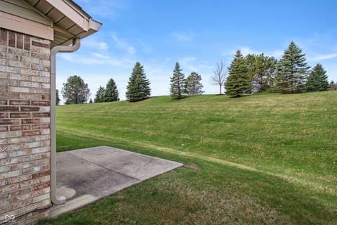 Yard at 88 W Wind Chime Circle, Greenwood, IN