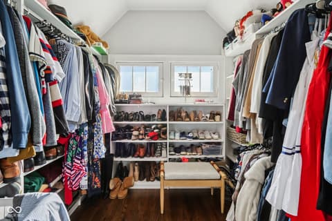 Walk In Closets — 2606 N Delaware Street, Indianapolis, IN