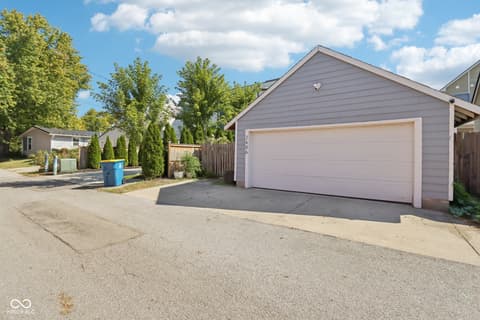 Garage at 2606 N Delaware Street, Indianapolis, IN