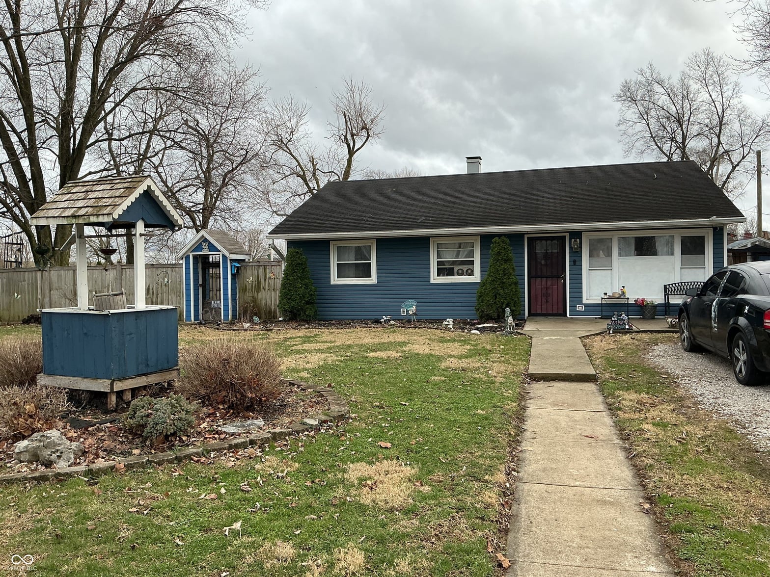 Photo of 3401 6th Avenue E, Indianapolis, IN
