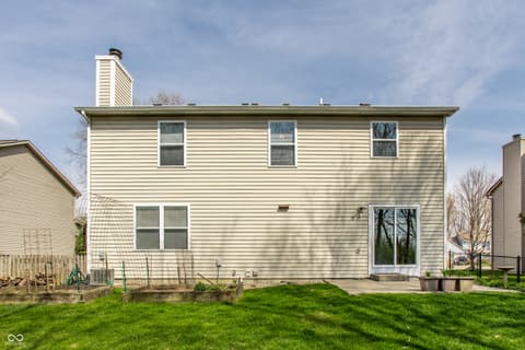 Backyard at 10297 Tybalt Drive, Fishers, IN