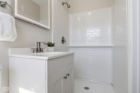 Photo of 4315 E 42nd Street E, Indianapolis, IN