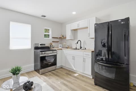Photo of 4315 E 42nd Street E, Indianapolis, IN