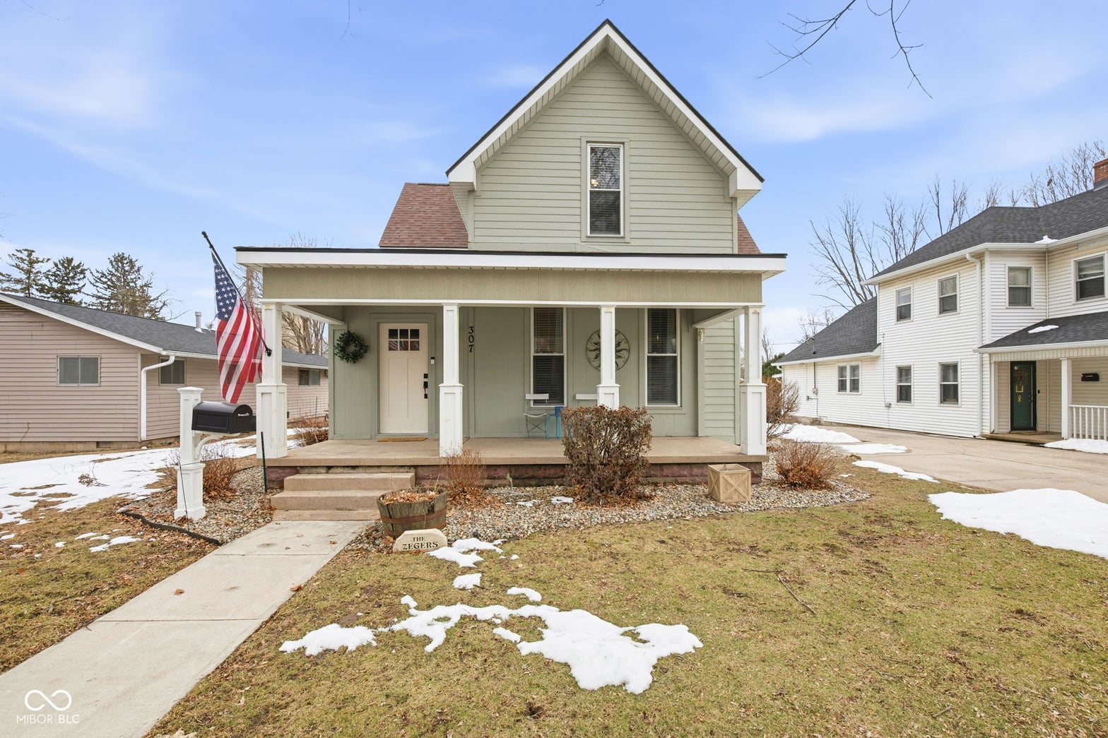 Photo of 307 S Market Street, Thorntown, IN