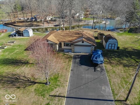 Aerial view at 1647 S Plateau Circle, Martinsville, IN