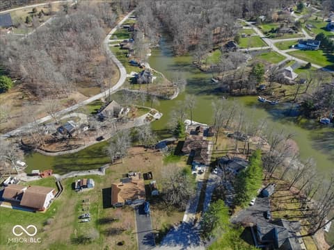 Aerial view at 1647 S Plateau Circle, Martinsville, IN