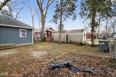 Yard at 114 S Sheridan Avenue, Indianapolis, IN
