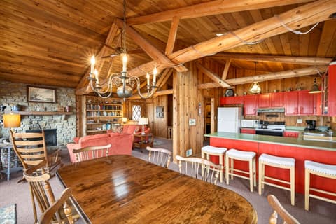 Photo of 9009 Emerald Court, Nashville, IN