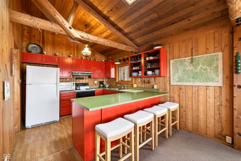 Photo of 9009 Emerald Court, Nashville, IN