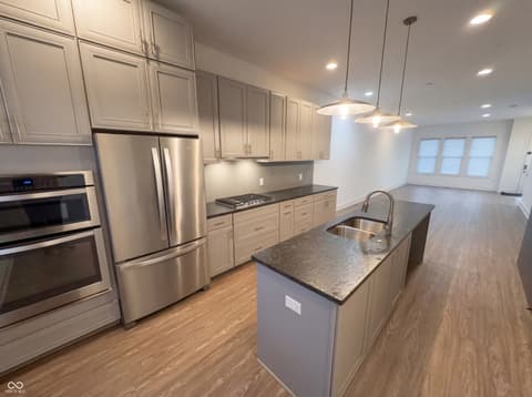 Photo of 1528 Central Avenue, Indianapolis, IN