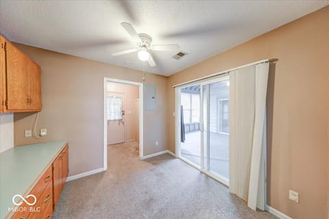 Photo of 926 Ardsley Drive, Indianapolis, IN