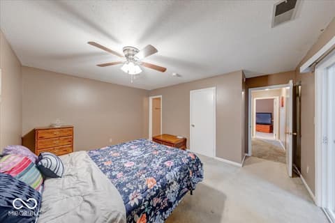 Photo of 926 Ardsley Drive, Indianapolis, IN