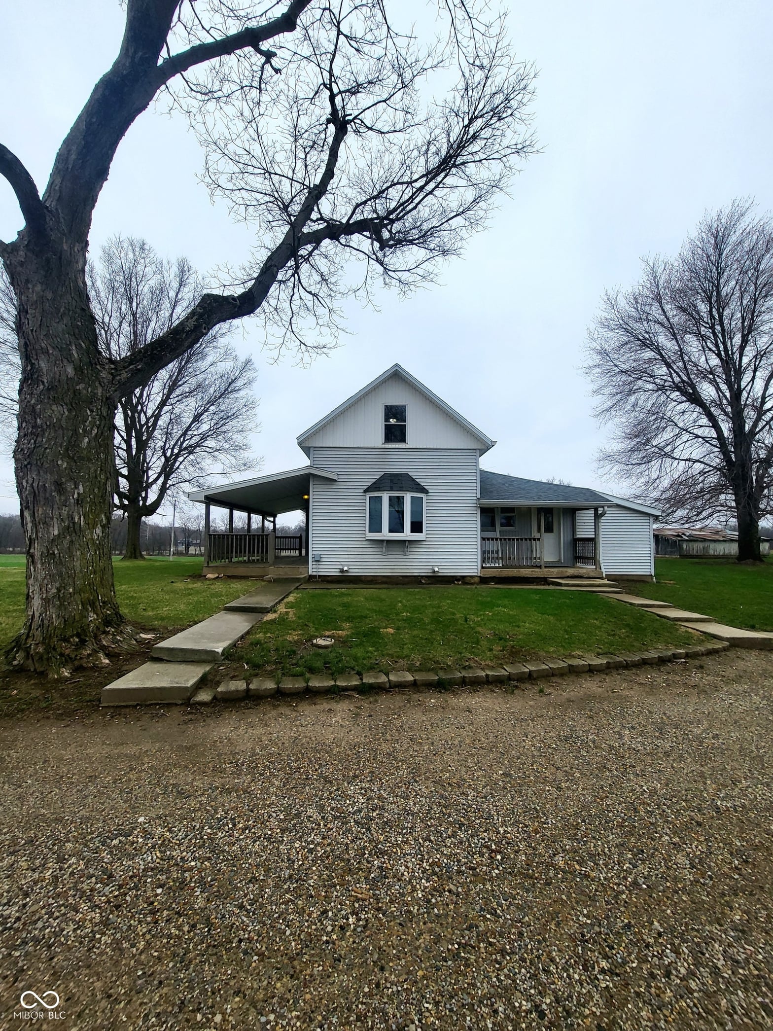 Photo of 2554 S Barker Road, Veedersburg, IN