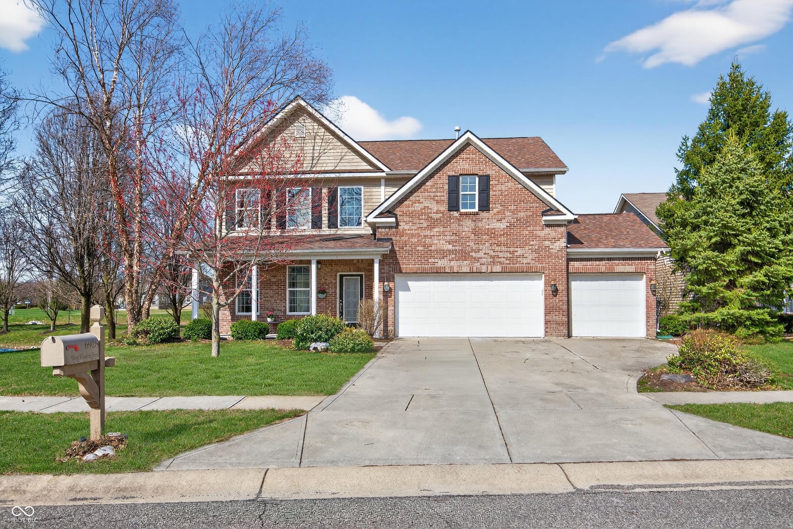 Photo of 6928 W Winding, McCordsville, IN