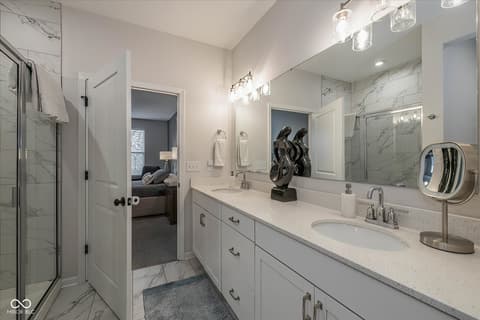 Photo of 825 Stone Trace Court, Avon, IN