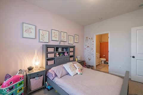 Photo of 825 Stone Trace Court, Avon, IN