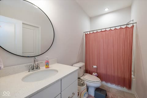 Photo of 825 Stone Trace Court, Avon, IN