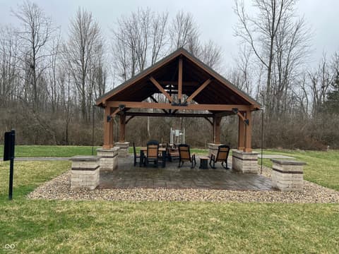 Photo of 825 Stone Trace Court, Avon, IN