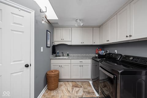 Photo of 5840 High Fall Road, Indianapolis, IN