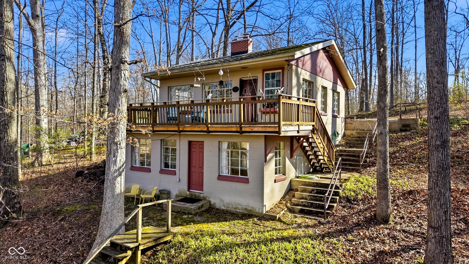 Photo of 427 W Greenwalt Drive, Nineveh, IN