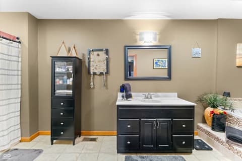 Photo of 8910 S 500 W, Columbus, IN