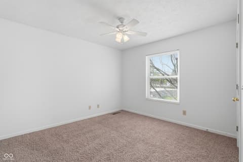 Photo of 1036 Spanish Lake Drive, Avon, IN